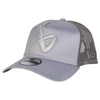 Bauer New Era 940 Big Icon Mesh Hat in Grey Size Youth