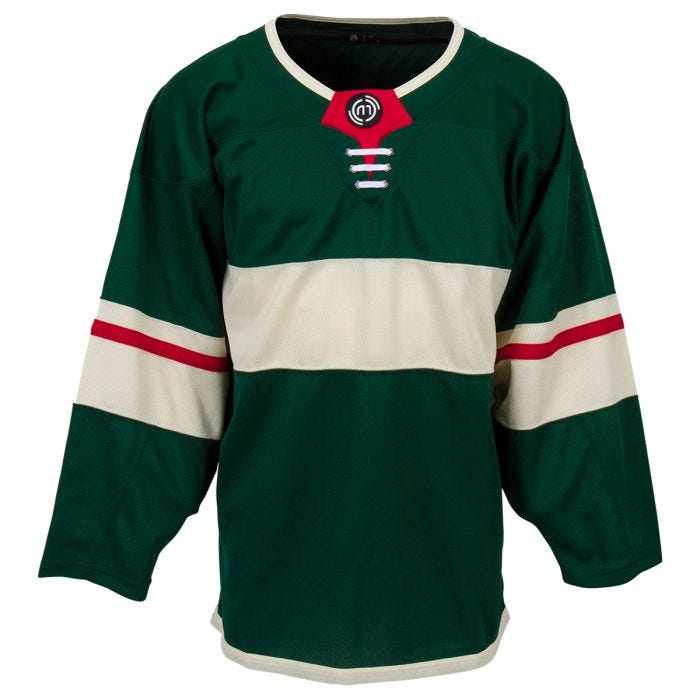 Outfit of the week: Minnesota Wild Hockey Jersey with a basic
